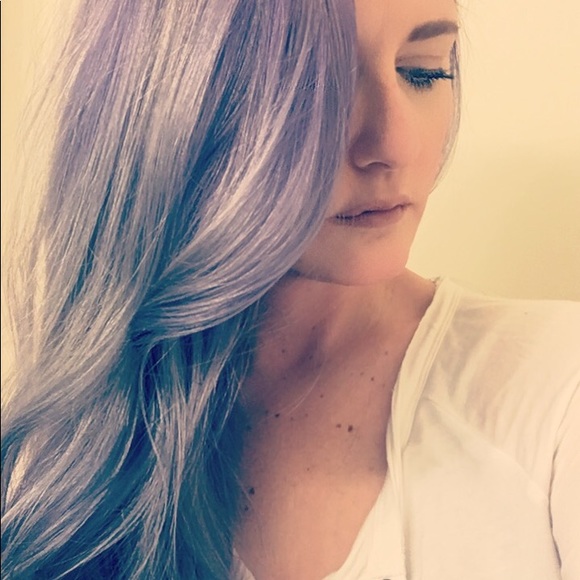 Meet Your Posher - Nichole - Picture 1 of 1